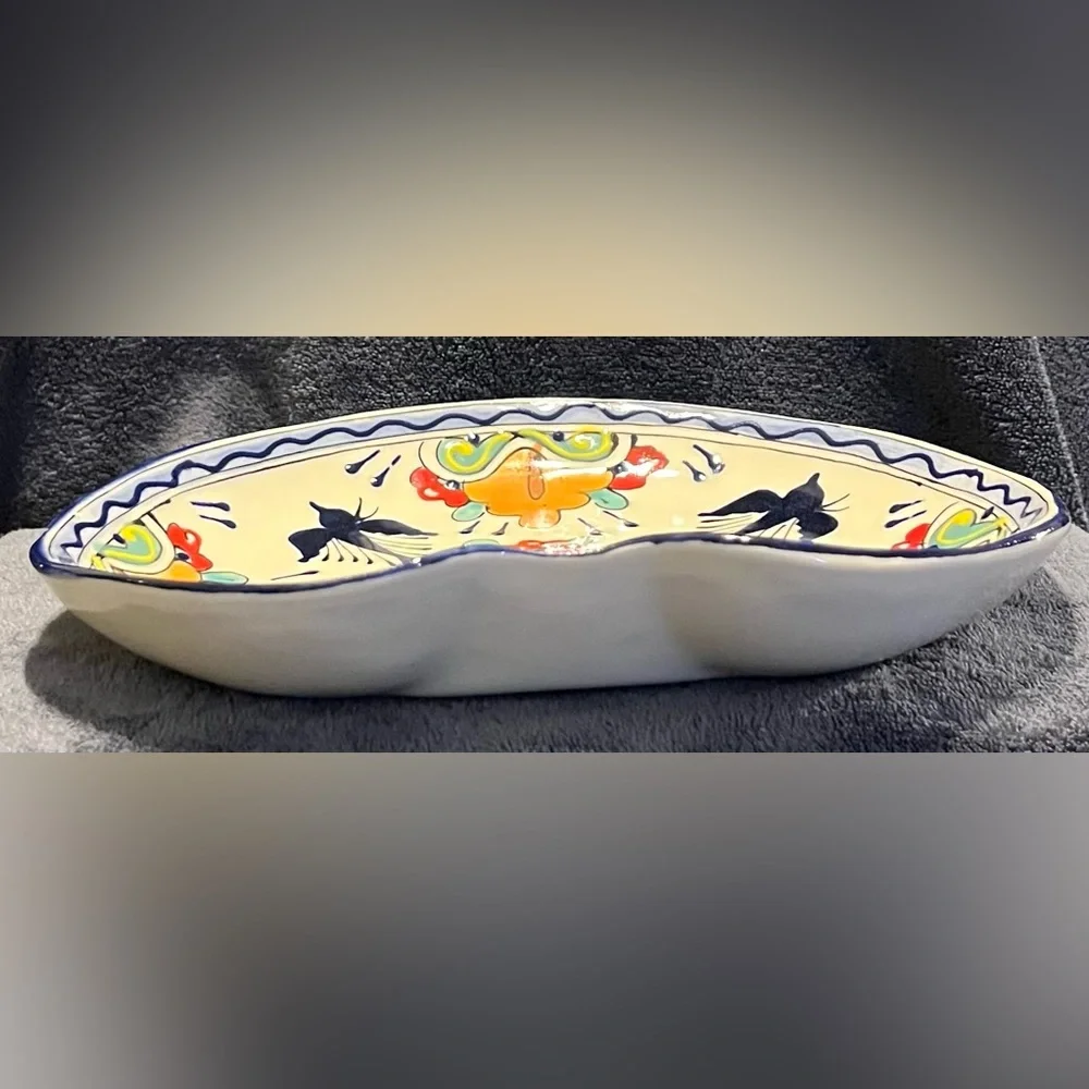 Stunning Talavera Puerto Vallarta Shallow Serving Bowl 9.5 x 7.25 in. - Picture 4 of 8